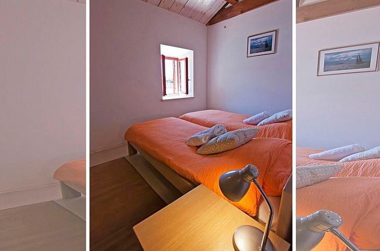 Vakantiehuis Privatzimmer im Schloss Seefront Zamagna, Mali 