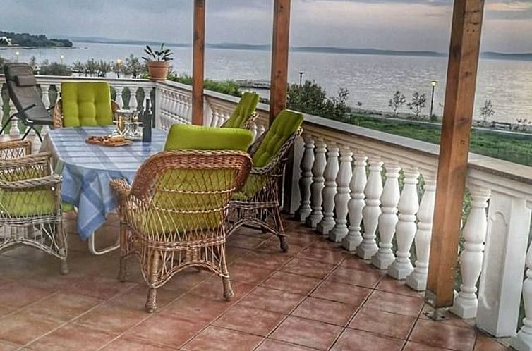 Appartement Wohnung "Astoria" mit Blick auf das Wasser