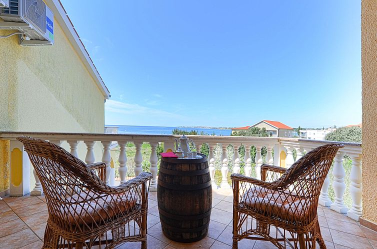Appartement Wohnung "Astoria" mit Blick auf das Wasser