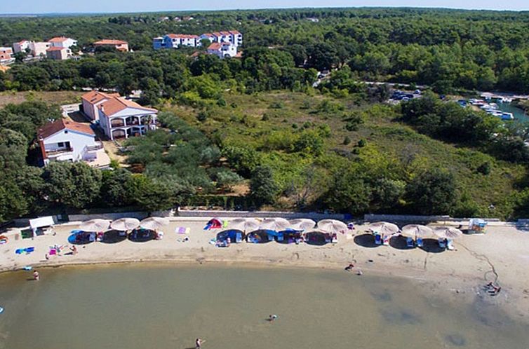 Vakantiehuis Vila Megy -  ID 2209