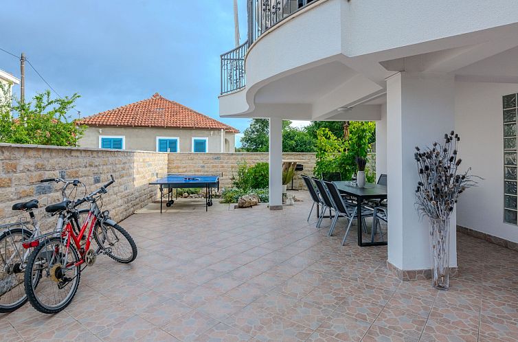 Vakantiehuis Holiday home Lucic