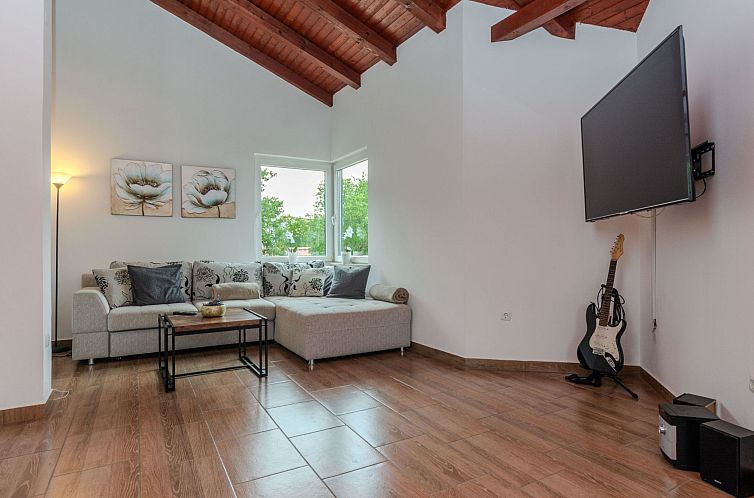 Vakantiehuis Holiday home Lucic