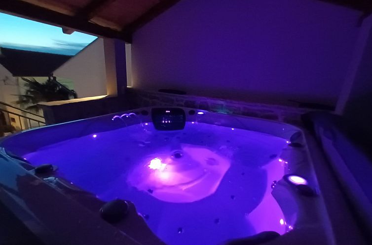 Vakantiehuis Jacuzzi Haus