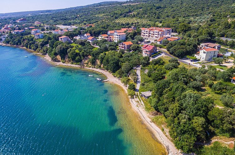 Vakantiehuis Ferienvilla Roko mit beheiztem Pool