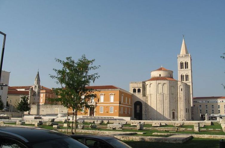Vakantiehuis Ferienvilla Roko mit beheiztem Pool
