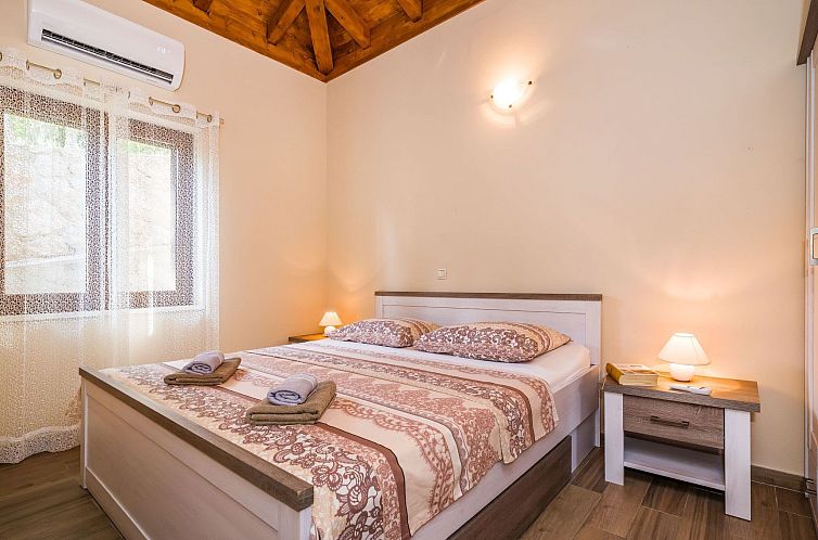 Vakantiehuis Ferienvilla Roko mit beheiztem Pool