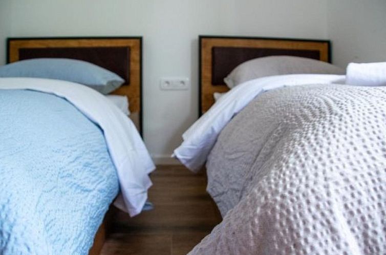 Vakantiehuis Zen Garden Villa with heated pool