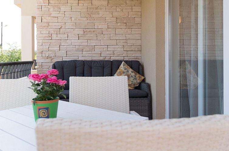 Appartement Gemütliche Ferienwohnung Prizemlje