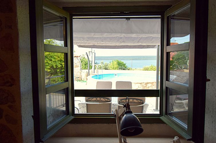 Vakantiehuis in Dobropoljana mit Privatem Pool