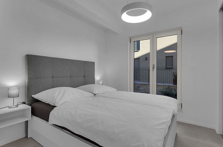 Appartement Apartman DeLux with private pool