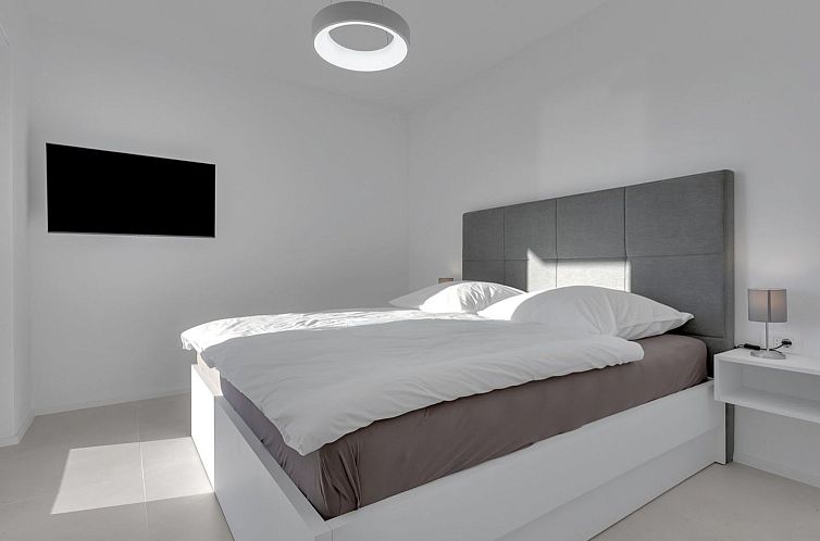 Appartement Apartman DeLux with private pool