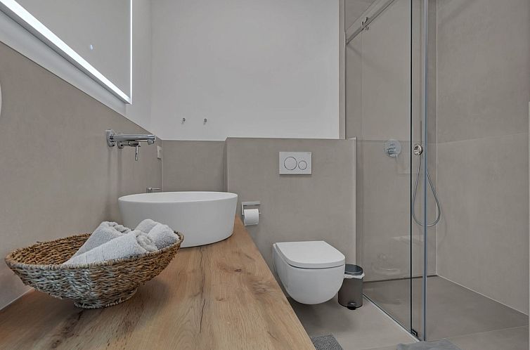 Appartement Apartman DeLux with private pool