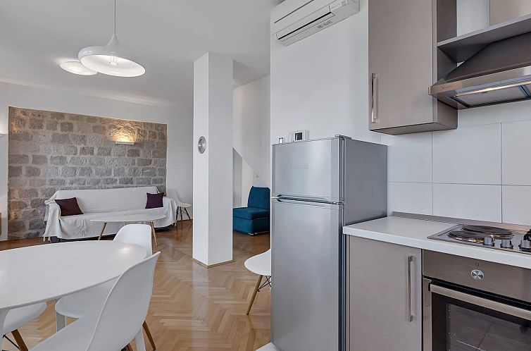 Appartement Wohnung Tucepi Meeresfront A1