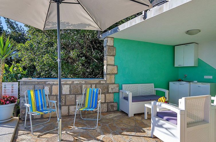 Vakantiehuis Renoviertes Ferienhaus in Tučepi mit Privatem 