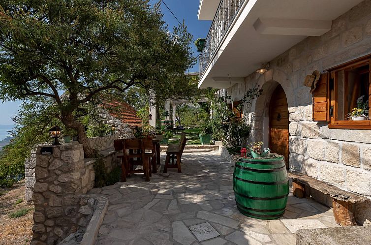 Vakantiehuis "Villa Lapis"