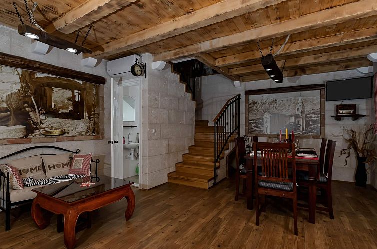 Vakantiehuis "Villa Lapis"