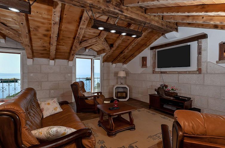 Vakantiehuis "Villa Lapis"