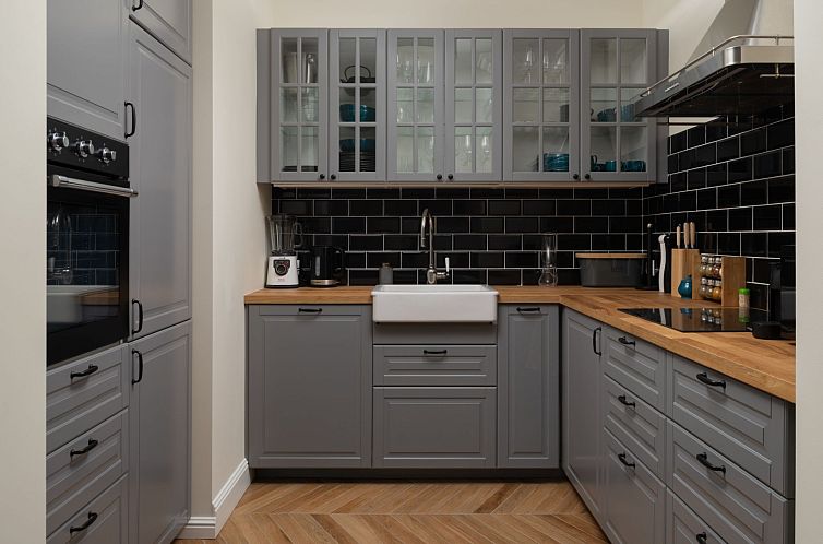 Vakantiehuis Suartini Viganj mit einem Jakuzzi