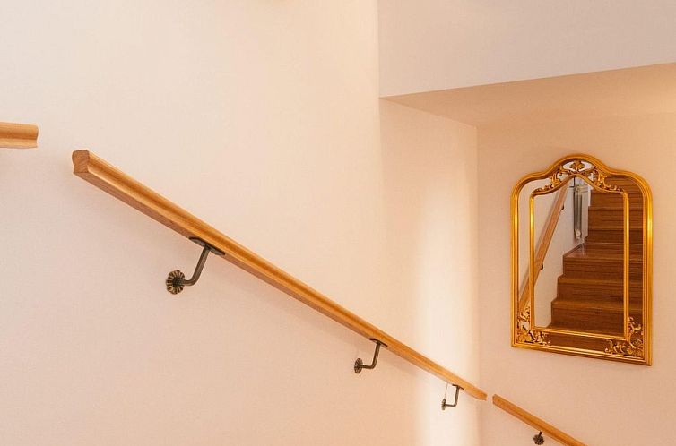 Appartement Gemütliche Wohnung in Omiš mit Privatem Balkon