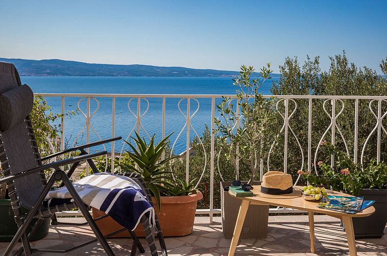 Appartement Große Wohnung in Omis mit Terrasse und Meerblic