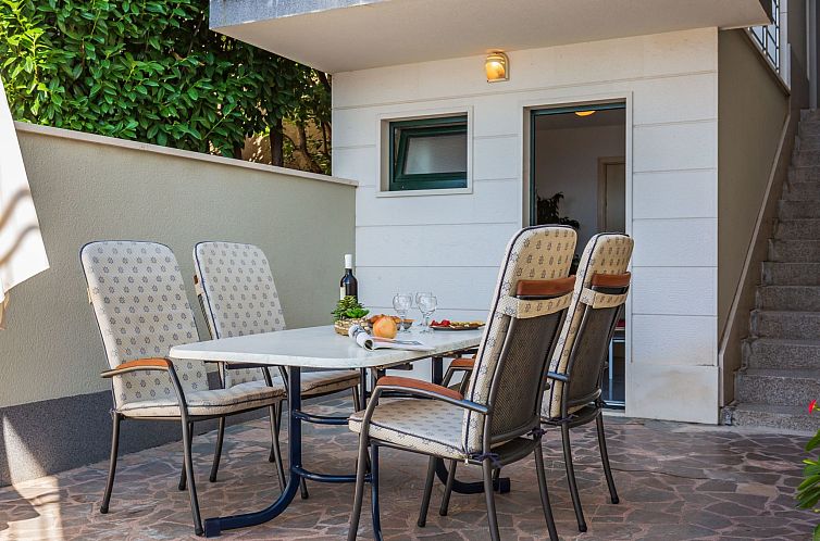 Appartement Große Wohnung in Omis mit Terrasse und Meerblic