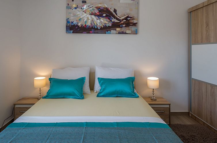 Appartement Große Wohnung in Omis mit Terrasse und Meerblic