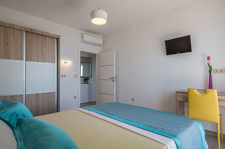 Appartement Große Wohnung in Omis mit Terrasse und Meerblic