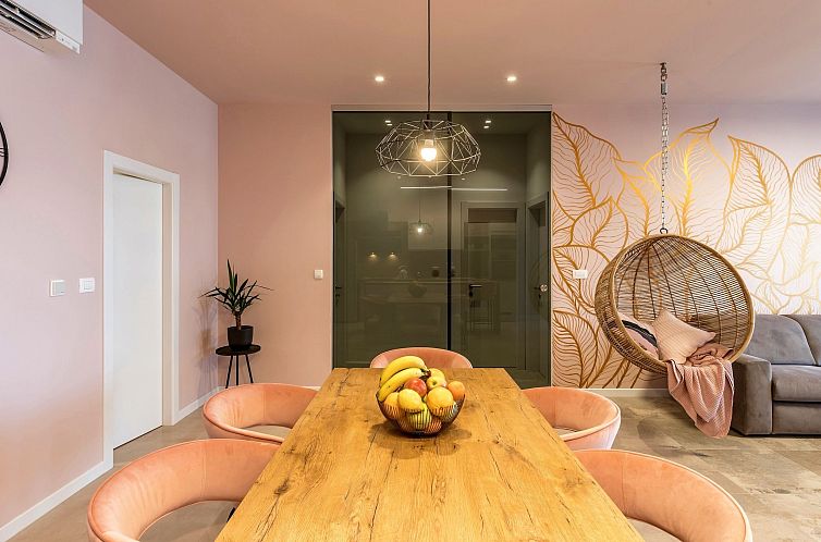 Appartement Luxus-Apartment mit Whirlpool