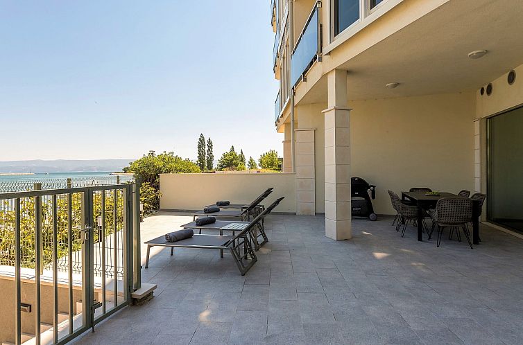 Appartement Luxus-Apartment mit Whirlpool