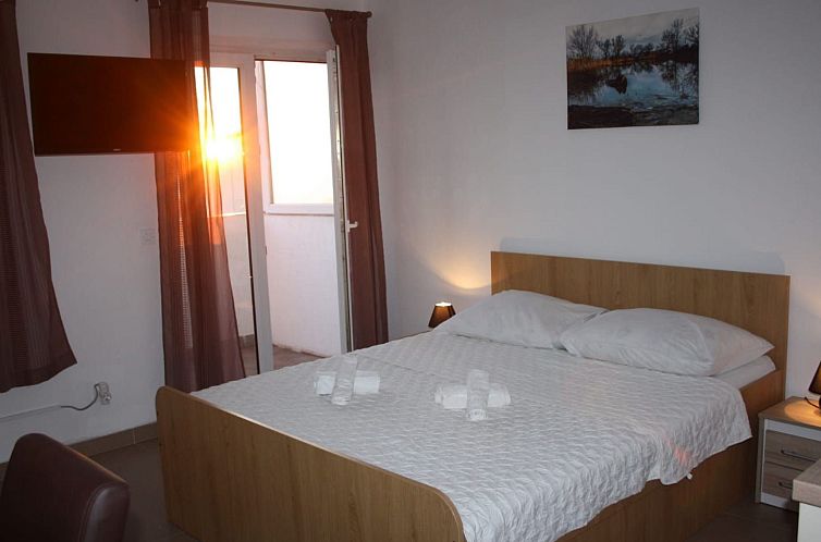 Appartement Studio-Apartment mit Balkon