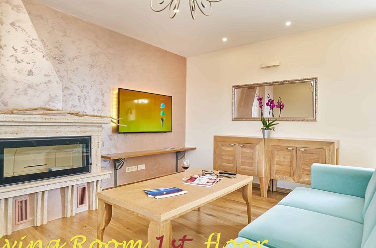 Vakantiehuis Wunderschön gestaltete Villa Mladenka in Suhi 