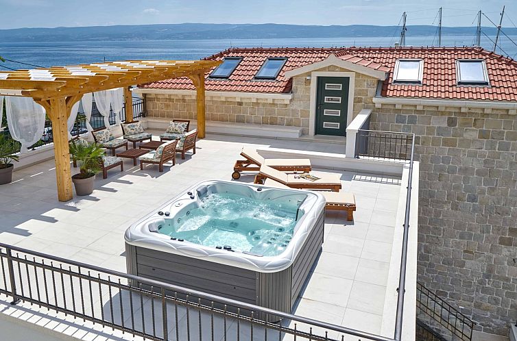 Vakantiehuis Wunderschön gestaltete Villa Mladenka in Suhi 