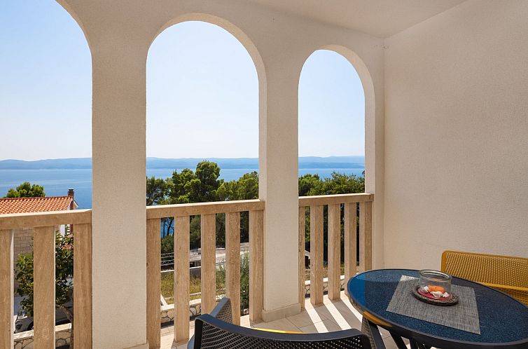 Appartement Moderne, helle Ferienwohnung mit Meerblick