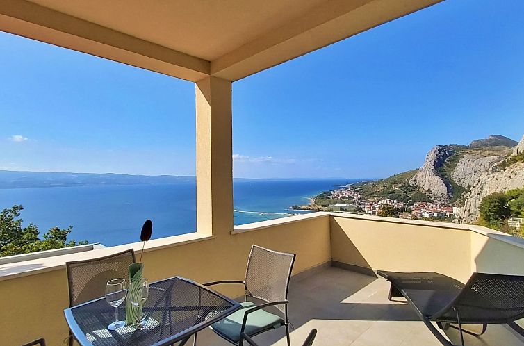 Guest house 10311165 - Apartment Dalmatia - Appartement Wohnung Borak grün mit herrlichem Blick