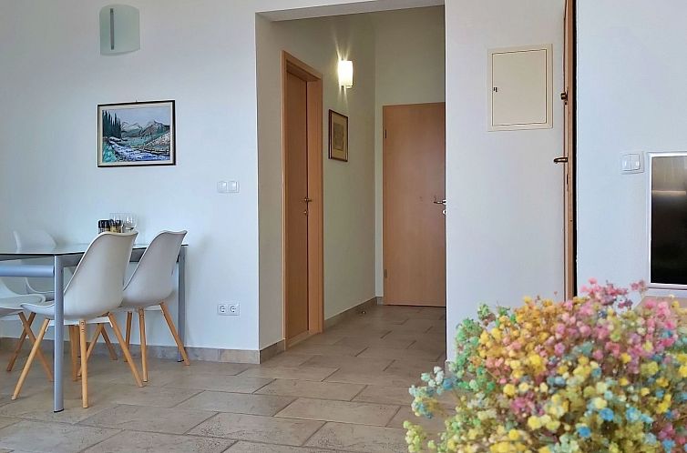 Appartement Wohnung Borak grün mit herrlichem Blick