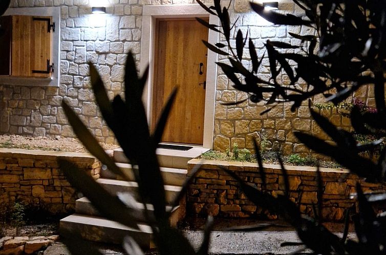 Vakantiehuis 3 Schlafzimmer Villa mit beheiztem Pool und Mee