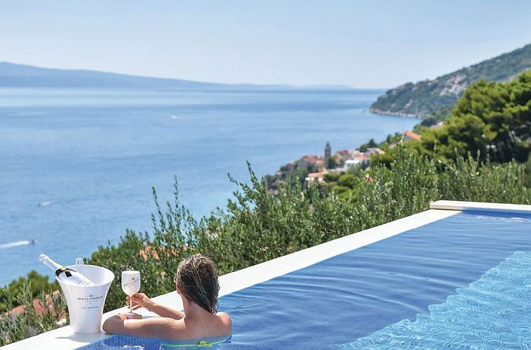 Vakantiehuis 2 Schlafzimmer Villa Blue Dream mit Infinity-Po