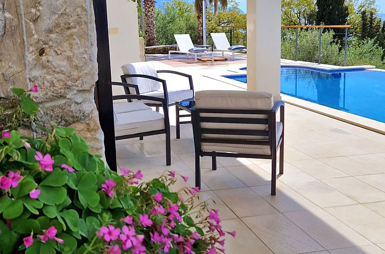 Vakantiehuis 2 Schlafzimmer Villa Blue Dream mit Infinity-Po