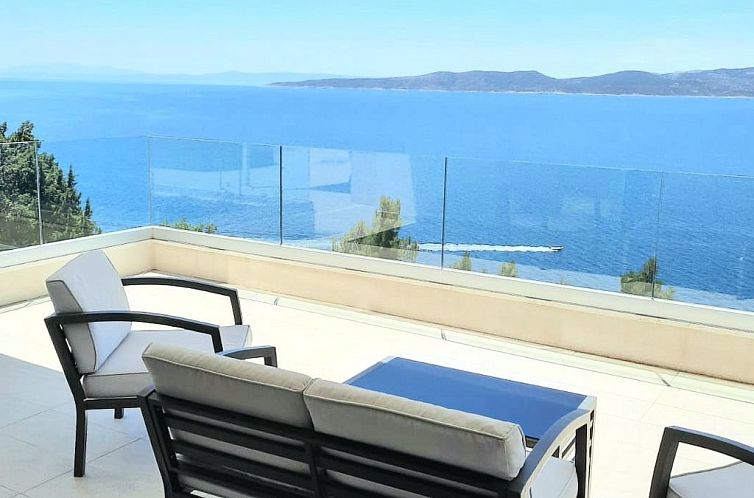 Vakantiehuis 2 Schlafzimmer Villa Blue Dream mit Infinity-Po