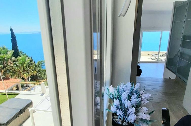 Vakantiehuis 2 Schlafzimmer Villa Blue Dream mit Infinity-Po