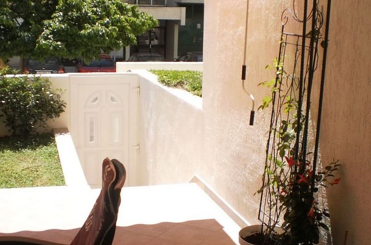 Appartement Moderne Ferienwohnung in Omiš mit Terrasse und 