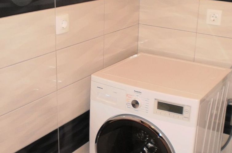 Appartement Moderne Ferienwohnung in Omiš mit Terrasse und 