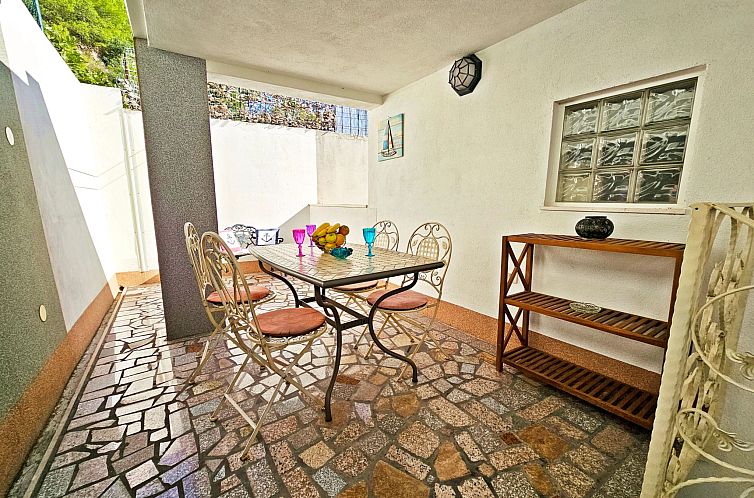Appartement Schöne Ferienwohnung in Jesenice mit Terrasse