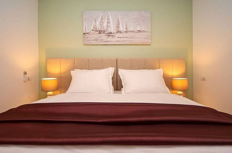 Vakantiehuis Haus in Stanići mit grünem Garten