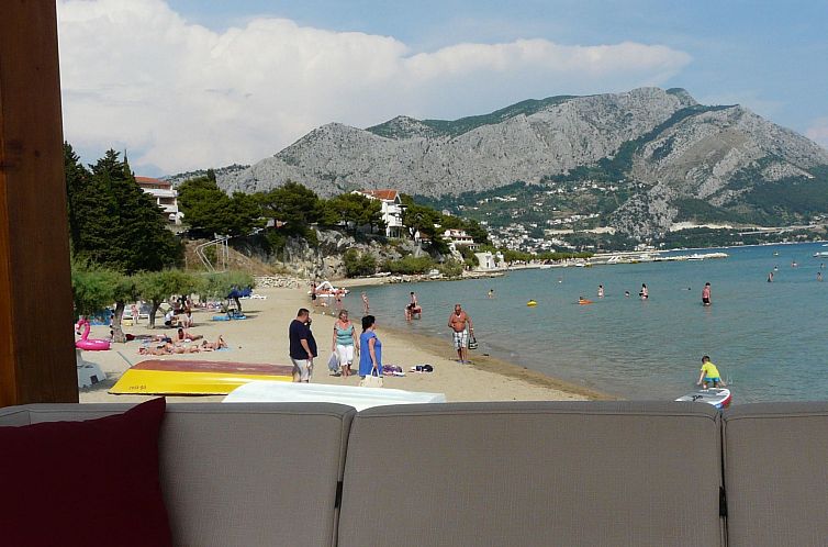 Guest house 10311179 - Apartment Dalmatia - Appartement Appartement in Duće mit Großem Balkon