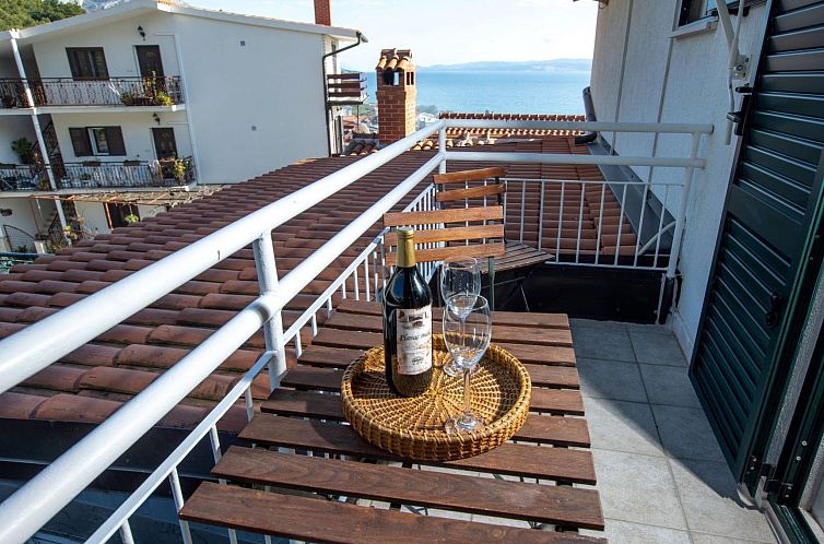 Appartement Appartement in Duće mit Großem Balkon