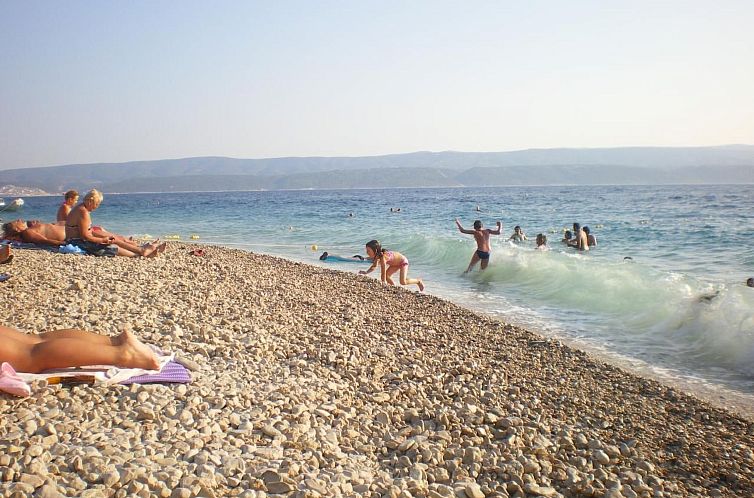 Appartement Appartement in Stanići mit Grill