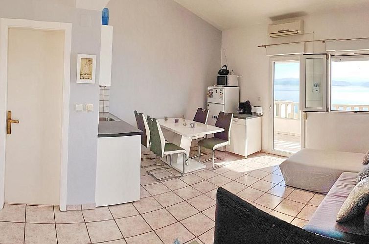Appartement Appartement in Stanići mit Grill
