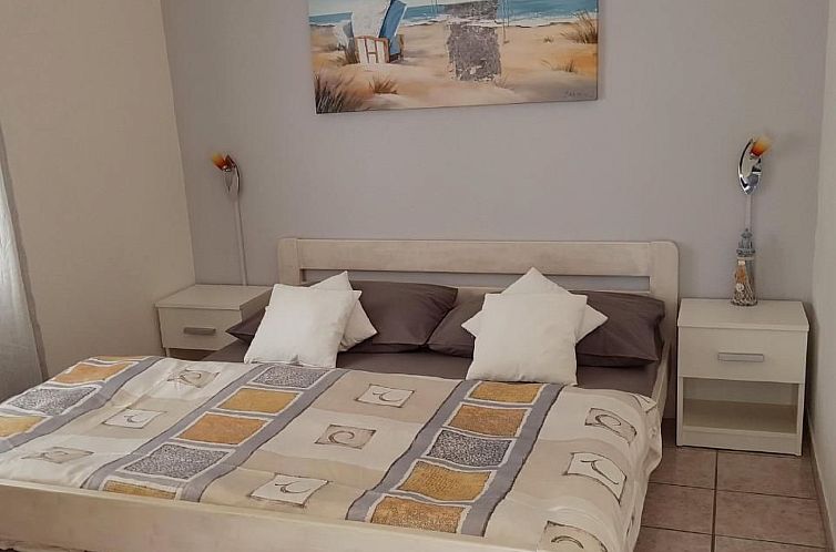 Appartement Appartement in Stanići mit Grill