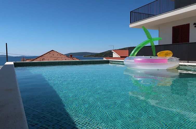 Appartement Viva-by the sea-garden & terraces